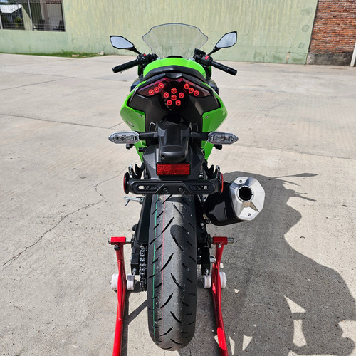 Kawasaki Ninja 500 Se