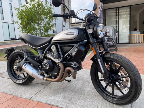 Ducati Scrambler 800