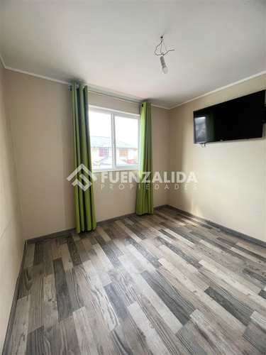 Casa En Venta De 2 Dorm. En Padre Hurtado