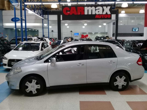 Nissan Tiida Sedan 1.8 Flex Completo