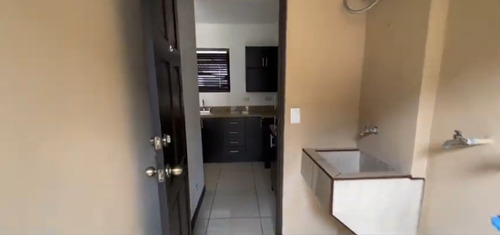 Imagen 10 de 20 de Se Alquila Casa En Condominio Galicia, Alajuela, Con Piscina