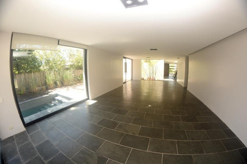 Imagen 9 de 15 de Espectacular Casa Super Moderna En Lomas De La Tahona