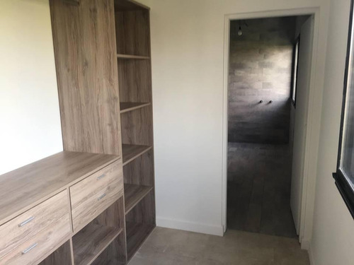 Casa Con Renta. 3 Dormitorios Con Dependencia Y Escritorio, Tipas Nordelta