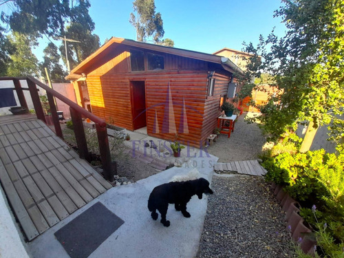 Finster Vende 2 Casas Y 2 Departamentos En Horcón, A Pasos D