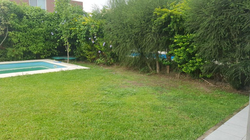 Imagen 4 de 30 de Casa En Venta Villanueva Casas De Santa Maria 3 Dormitorios Pileta Jardin Galeria Parrilla