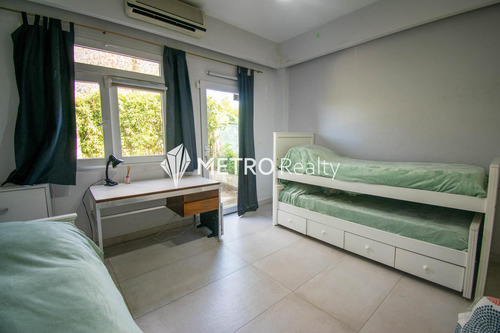 Casa En Venta 5 Ambientes En Cuba Villa De Mayo, Zona Norte
