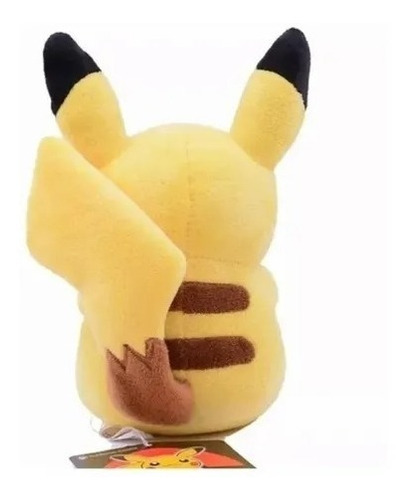 Imagen 4 de 4 de Peluche Pikachu 20cm De Pokémon