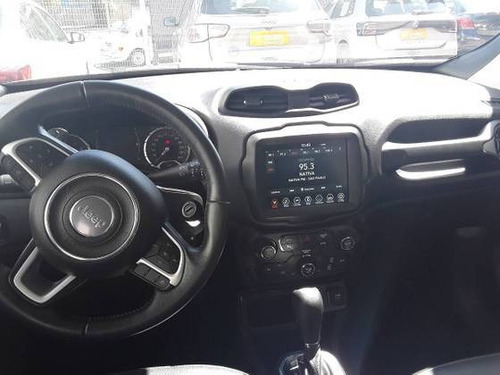 Imagem 3 de 15 de Jeep Renegade 1.8 16v Flex Longitude 4p Automático