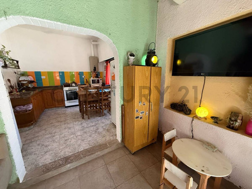 Venta Ph 2 Ambientes + Escritorio Saenz Peña Excelente Ubicación