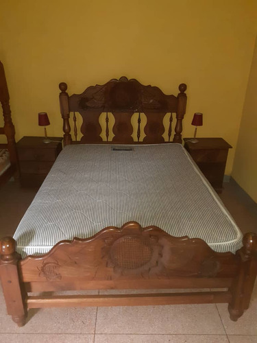 Cama Matrimonial En Samáncopetes Tallados 