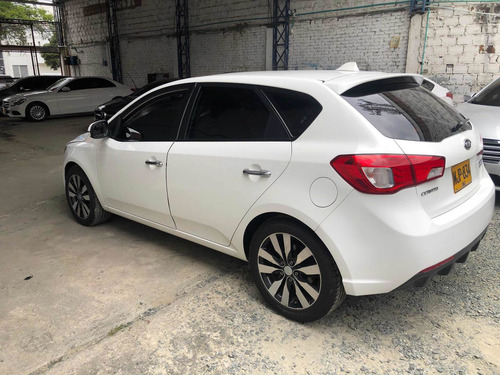 Kia Cerato Forte 2013 1.6 Hb