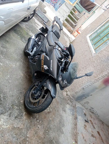 Suzuki Ginser 250