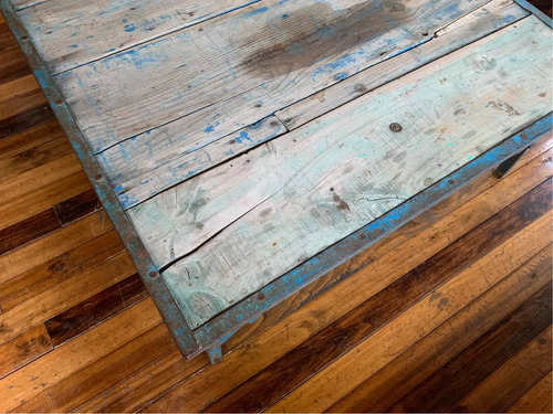 Mesa De Centro Metálica Con Madera Antigua (Usado)