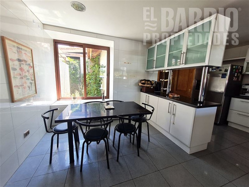 Imagen 21 de 30 de Casa En Venta De 6 Dorm. En Colina