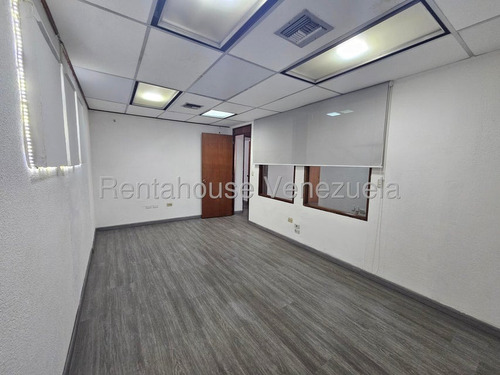 Y.t. Oficina En Venta, Campo Alegre Mls #25-24716