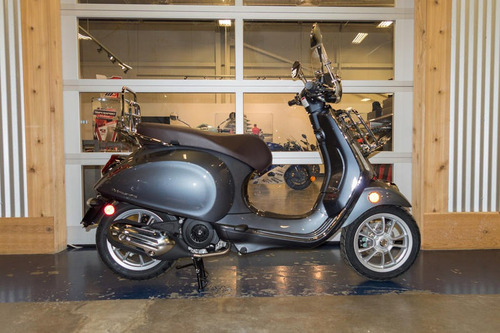 2023 Vespa Primavera 150 Touring