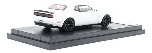 Auto Escala 1/64 Dodge Challenger Srt Hellcat Sthdcbn Blanco