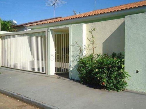 Imagem 1 de 10 de Casas - Ref: V4634