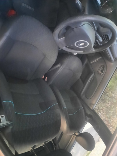 Imagen 5 de 6 de Renault Clio Mio