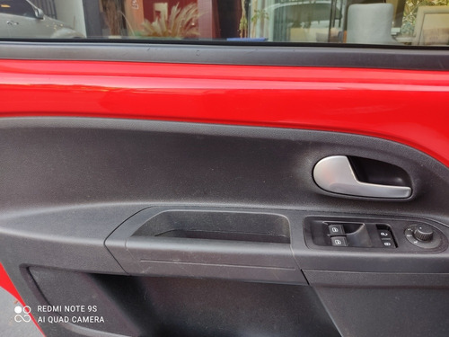 Imagem 5 de 6 de Volkswagen Up! 2015 1.0 Move 5p