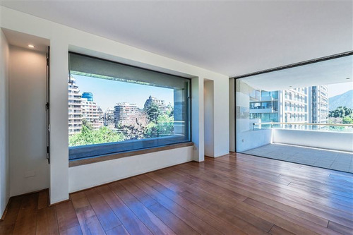 Departamento En Arriendo De 4 Dorm. En Las Condes