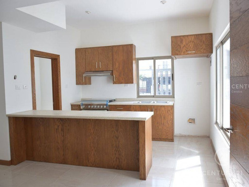 Imagen 3 de 5 de Conjunto De Departamentos En Venta En Santa Rita