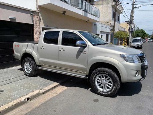 Toyota Hilux 3.0 Cd Srv Cuero I 171cv 4x4 2013