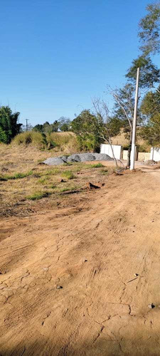 Imagem 11 de 14 de 3- Terrenos Em Santa Isabel 15 Mil De Entrada!