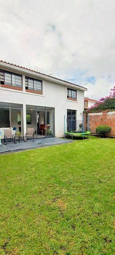 Imagen 23 de 30 de Venta De Casa En Condominio Con Jardín Cerca Del Ángeles Del