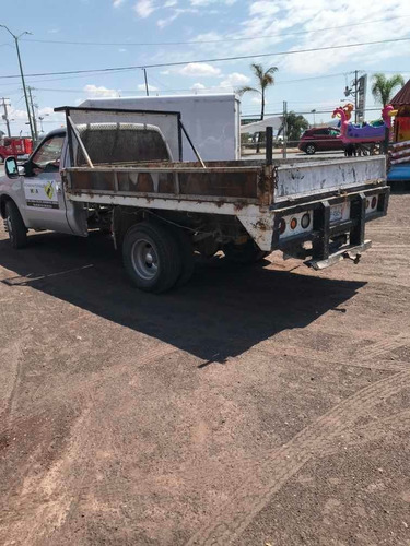 Imagen 4 de 14 de Ford F-350