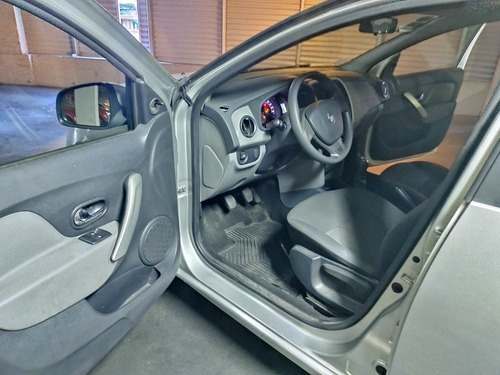 Renault Logan 1.6 Expression 85cv 2016