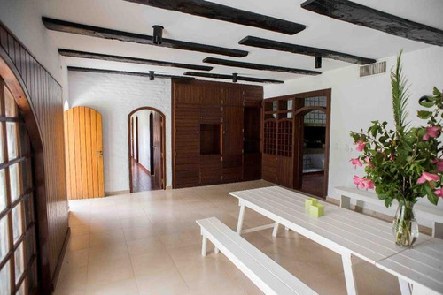 Imagen 6 de 24 de Impecable Quinta En Venta
