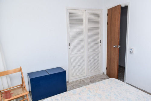 Apartamento En Punta Del Este , Península Con Vista Al Puerto Y Playa Mansa- Ref: 13424