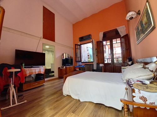Ph En Venta Multifamiliar 4 Amb Mas 2 Departamentos En San Cristóbal. Apto Profesional.