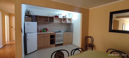 Botillería Y Minimarket Y Casa En Tongoy