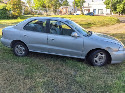 Imagen 6 de 15 de Hyundai Elantra Gls 1996 Todo Al Dia Andando Perfecto