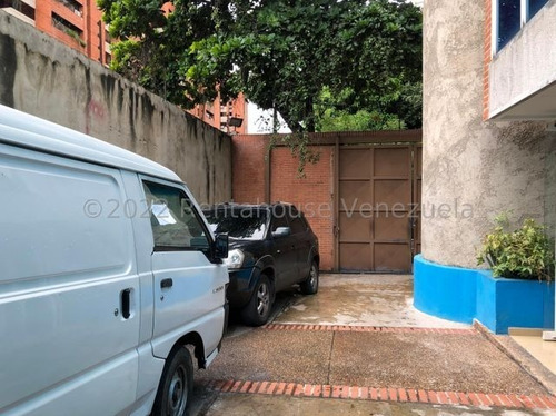 Imagen 2 de 22 de Los Dos Caminos Edificio Comercial En Venta 23-15492