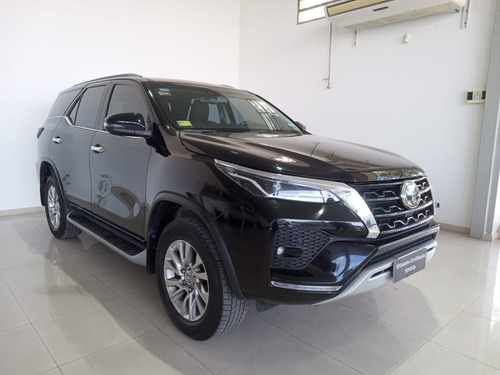 Toyota Hilux SW4 2.8 Srx 177cv 4x4 7as At