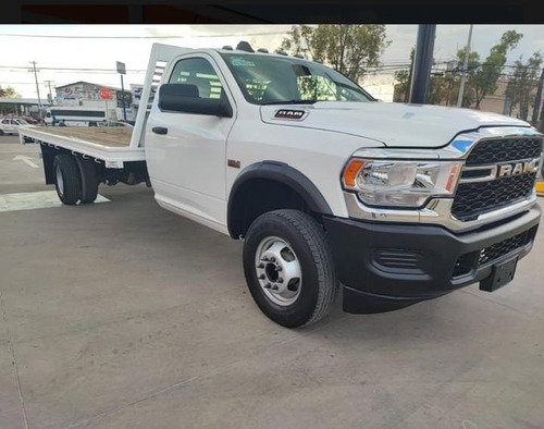 RAM 4000 5.7 Chasis Cabina Pl 4x2 Mt