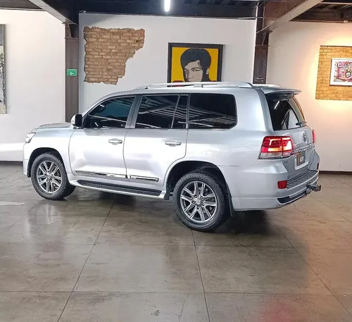 Toyota Land Cruiser 200 Lc200 2017 4.6 Vx