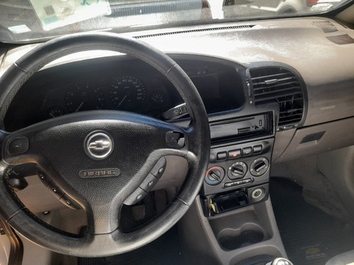 Chevrolet Zafira 2.0 Gls 2004