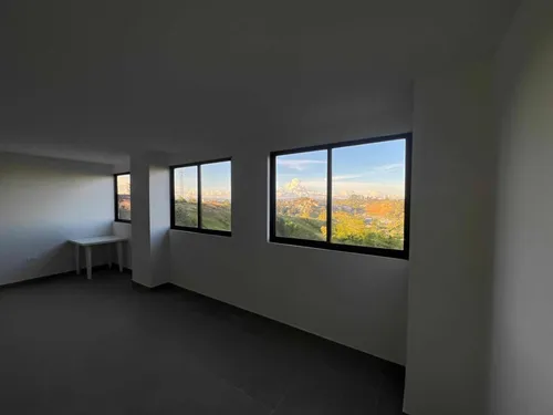 Local Comercial En Arriendo
