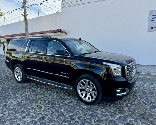 GMC Yukon 6.2 Denali V8 8 Vel At