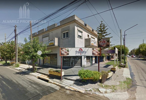 Imagen 1 de 30 de Venta En Bloque De 3 Locales Y 3 Viviendas Ituzaingo Retasado Oportunidad