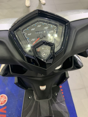 Imagem 5 de 6 de Yamaha Neo 125 Ubs Prata 2022