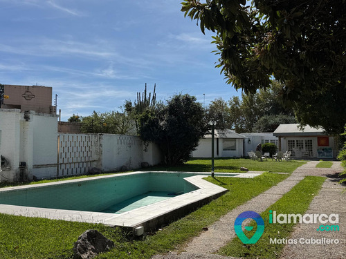 Villa Belgrano A Metros Del Sanatorio Allende 880 M2 De Terreno