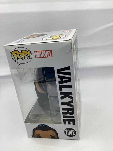 Funko Pop Valkyrie #1042- Thor Love And Thunder (Usado)