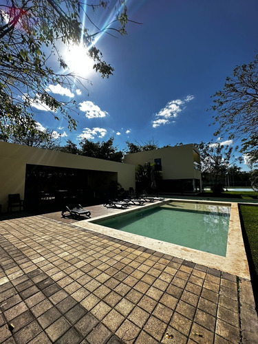 Terreno Residencial En Privada Zendera, Conkal