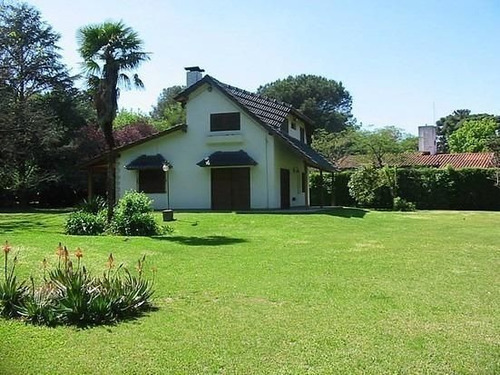 Imagen 3 de 7 de Casa En Alquiler En Parque Leloir