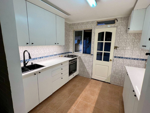 Casa De 2 Pisos, 3d-1b, Villa España, Puente Alto